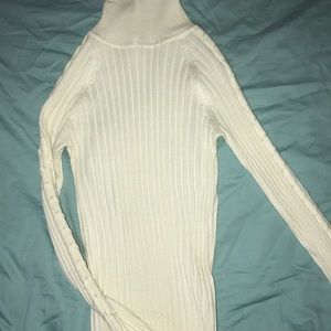 Longsleeve knitted turtleneck